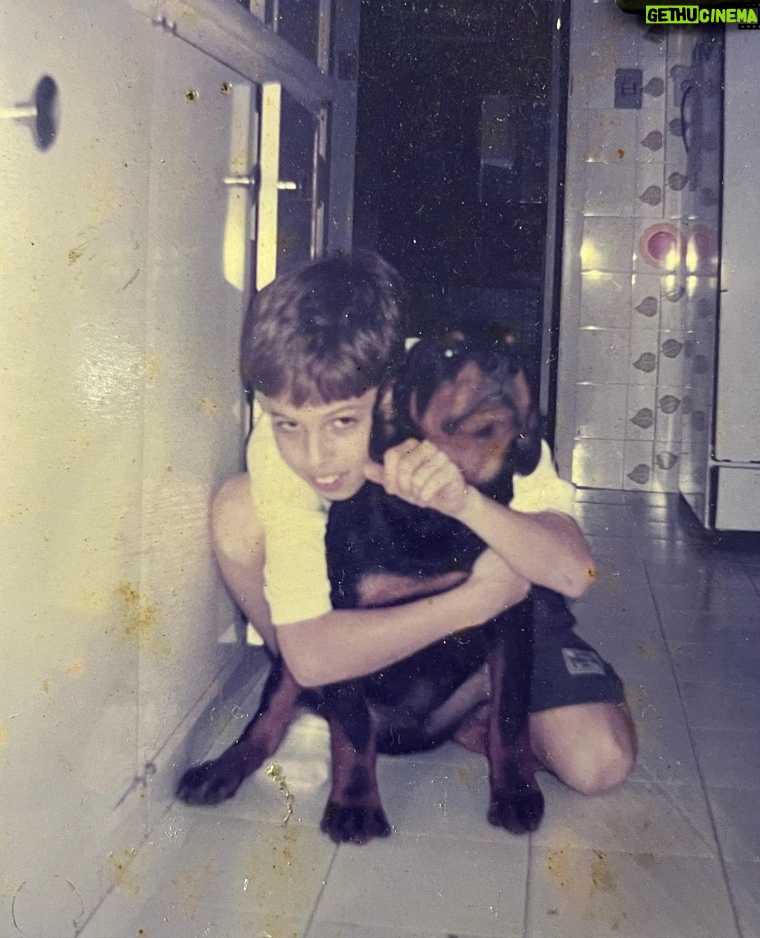Deborah Colker Instagram - Nesse 12 de outubro, é lindo poder homenagear a infância através da minha família🤍