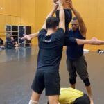 Deborah Colker Instagram - Primeiros dias em Taiwan nesse teatro de arrepiar! E levando a ‘Cura’❤️ Amanhã começam os espetáculos: da cia em Taiwan e do @centrodemovimento do fim de ano celebrando os 30 anos da companhia! Que maravilha poder finalizar 2023 dessa forma👏 #ciadeborahcolker #deborahcolker #cura #espetáculocura
