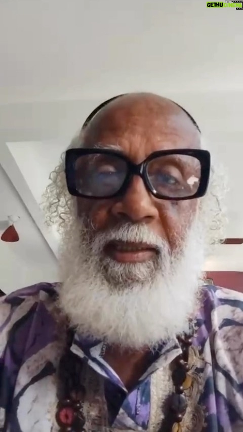 Deborah Colker Instagram - Jorginho foi um gênio, uma pessoa extremamente importante para a cultura e para as artes cênicas desse país e o criador da profissão de iluminador cênico no Brasil. Pra sempre uma referência para uma geração inteira. Jorginho mestre dos mestres🤍🤍