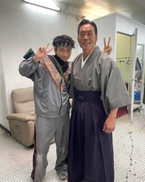 DeeGor Ho Instagram - 終於‼️終於‼️
可以同大家分享‼️
我忍咗好耐啦‼️
係刀郎呀‼️‼️‼️
係阿武呀‼‼️
係黑社會‼️
係「你搵得我做嘢 做唔做都要俾
仲有 小個崩 我都隊冧你‼️」

@yuminvestigation_movie 找咗數俾加錢哥未？有啲擔心你地情況🥺🥺🥺