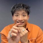 DeeGor Ho Instagram – 撳你個掣！我控制唔到我自己呀！
我已經用念力阻擋晒呢個世界對我嘅誘惑，
但係點解？點解？點解！！！！
點解啲掣咁誘人，咁有魅力？
我唔制呀，我要撳掣呀！
唔好制止我呀，我要撳掣呀！
我制㗎，我乜都制㗎，求下你畀我撳掣啦…
喂你做咩呀，做咩望住我個掣？
嗯？你都想一齊撳？
你應承我，溫柔啲…
喔？你未知呢個係咩掣？
嘻～聽晚話你知。

👉碌上 @Klookhk 🔥發掘更多11.11優惠

✈️精選抵Deal低至$11
🔥日韓台泰歐旅遊折扣高達25折
⚡️限時優惠碼高達$1,752

🎡🍜🚠☕🏨🚅🌏🏕📸🛶🌌🎏🥂

#klook #klookhk #klooktravel
#klookstories #KeepLooking
#YourWorldOfJoy
.
#Klookhk #玩盡旅神祭