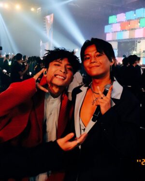 DeeGor Ho Instagram - ❤️❤️❤️多謝
@viutv #ChillClub
@makerville.official 
金魯花 梳化服 AM Team
多謝 404 多謝投票嘅每一位
多謝出道至今
搵我地嘅每一位客戶及合作單位
@error.weare 會繼續向上爬！
—————————————————

Outer & shirt @isseymiyakeofficial
Pants @wooyoungmiparisofficial 
Shoes @giuseppezanotti 
Styled by @pipa.creative #PIPAstyling

—————————————————
其實 @k_p0k1 拎新人銀獎
我係開心過Error拎銀獎😂（圖2）

拜J神 @jkui 🤪(圖3）

點解我會無啦啦伸脷？🤔（圖4）