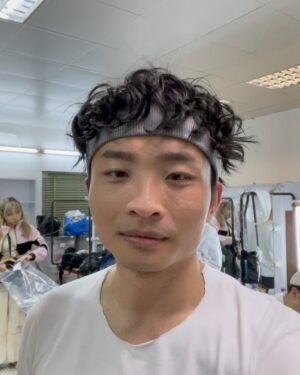DeeGor Ho Instagram - 終於‼️終於‼️
可以同大家分享‼️
我忍咗好耐啦‼️
係刀郎呀‼️‼️‼️
係阿武呀‼‼️
係黑社會‼️
係「你搵得我做嘢 做唔做都要俾
仲有 小個崩 我都隊冧你‼️」

@yuminvestigation_movie 找咗數俾加錢哥未？有啲擔心你地情況🥺🥺🥺