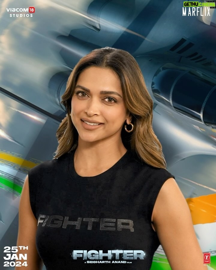 Deepika Padukone Instagram - The Indian Air Force soar high with courage and commitment to protect the skies of our county 🇮🇳 Salute their indomitable spirit, send-in your messages on www.thankyoufighter.com #ThankYouFighter #FighterForever #Fighter @S1danand @hrithikroshan @anilskapoor @marflix_pictures @viacom18studios