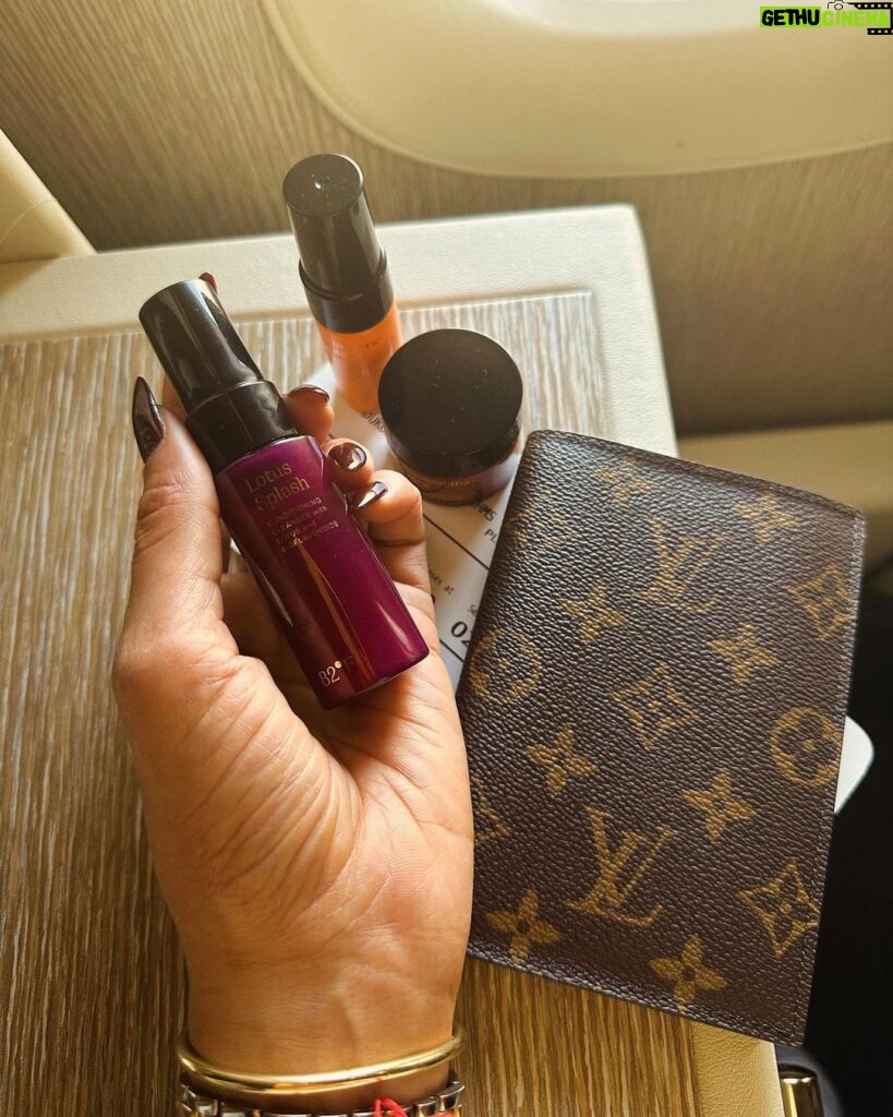 Deepika Padukone Instagram - My must have travel companions…😍 #adorable #minis @82e.official *Link in Bio