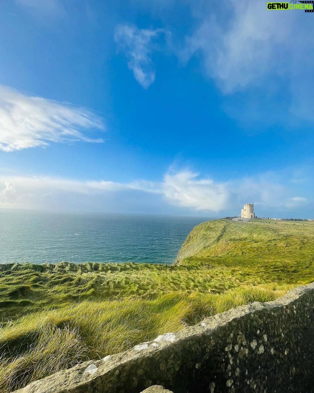 Delna Davis Instagram - Opening a new chapter in the book of life #2024 Cliffs of Moher, Ireland