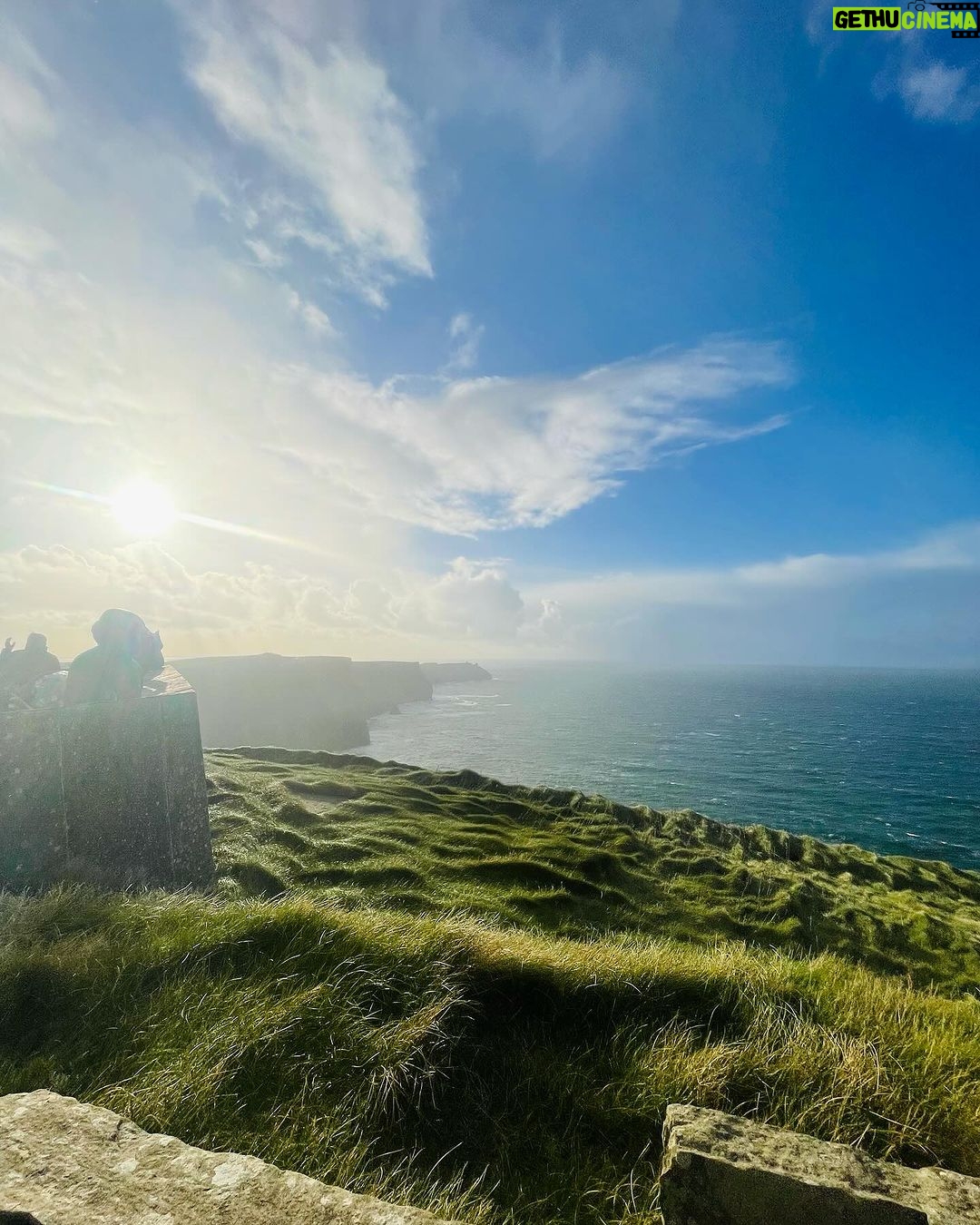 Delna Davis Instagram - Opening a new chapter in the book of life #2024 Cliffs of Moher, Ireland