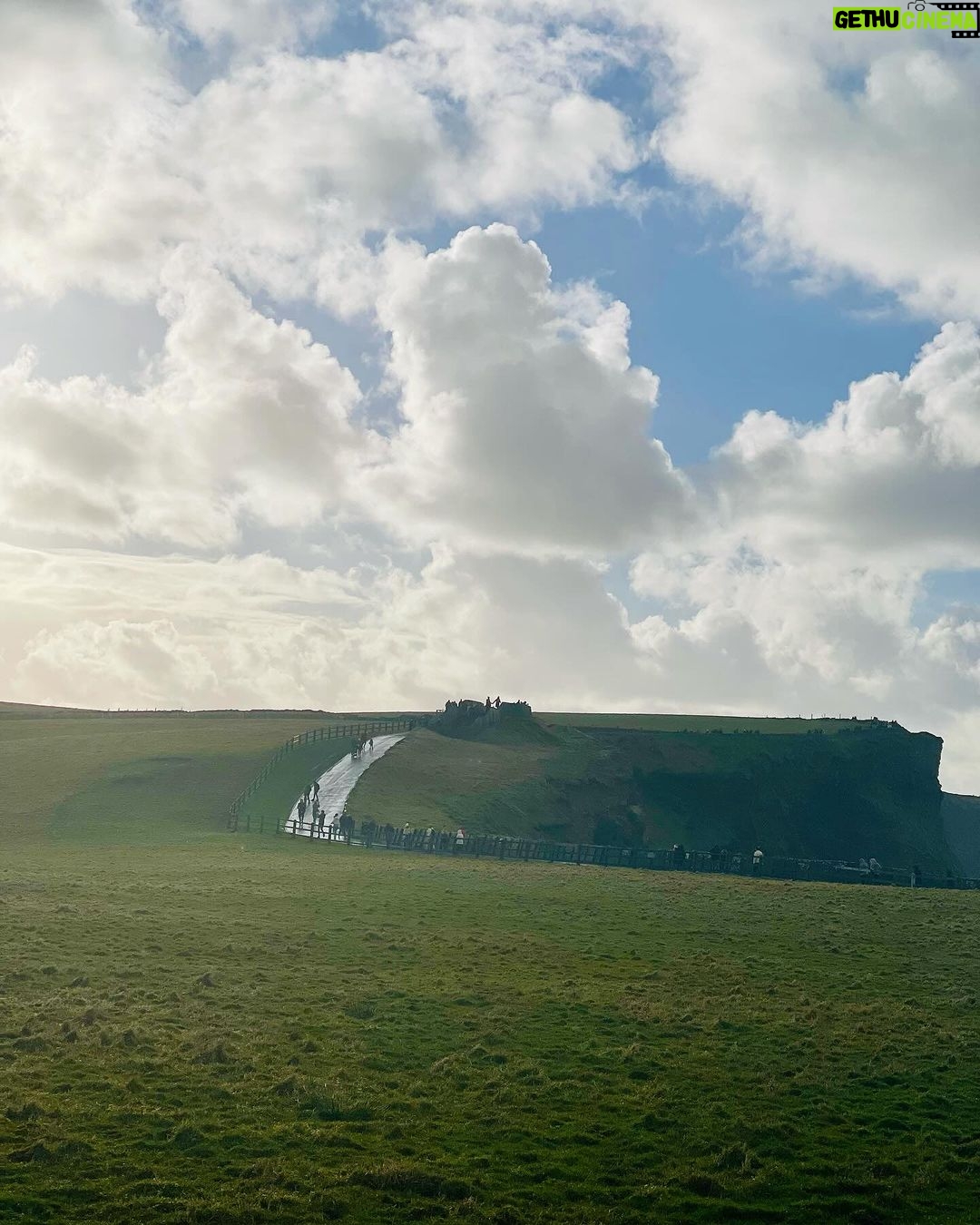 Delna Davis Instagram - Opening a new chapter in the book of life #2024 Cliffs of Moher, Ireland
