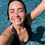 Demi Lovato Instagram - This summer has been *chefs kiss* 🤌🏼 Feeling so grateful and happy 🥰 PS. Only 6k more album inserts to sign 🫨😅