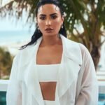 Demi Lovato Instagram – Miami with @boss 🌴