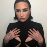 Demi Lovato Instagram - Loved celebrating @elimizrahi with friends 🖤 @monotofficial MÔNOT