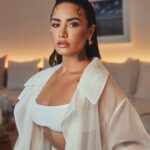 Demi Lovato Instagram – Miami with @boss 🌴