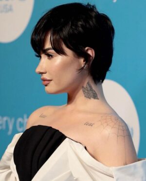 Demi Lovato Instagram - Thank you for having me @unicefusa 🖤