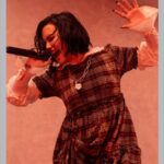 Demi Lovato Instagram - Cool for the Summer Live from @vevo is out now 🖤