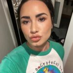 Demi Lovato Instagram - Haven’t posted a dump in a while 🖤
