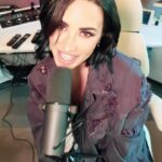 Demi Lovato Instagram - Sorry Not Sorry Rock Version feat. @slash This Friday 😏 Have you pre-saved?