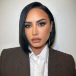 Demi Lovato Instagram - 🤎🤎🤎