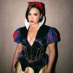 Demi Lovato Instagram - My favorite time of the year.. Happy Halloween 👻🎃