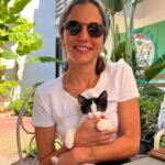 Derya Beşerler Instagram - Her iki fotoğrafta da yıldız belli🐾❤️