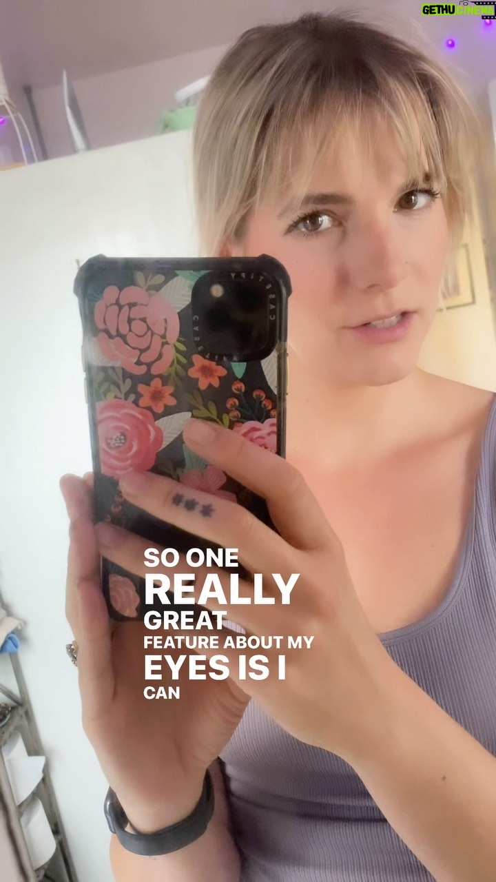 Devin Lytle Instagram - where my girlies with hooded eyes at?? let me see you sooner rather than later because these lids are DROOPIN!