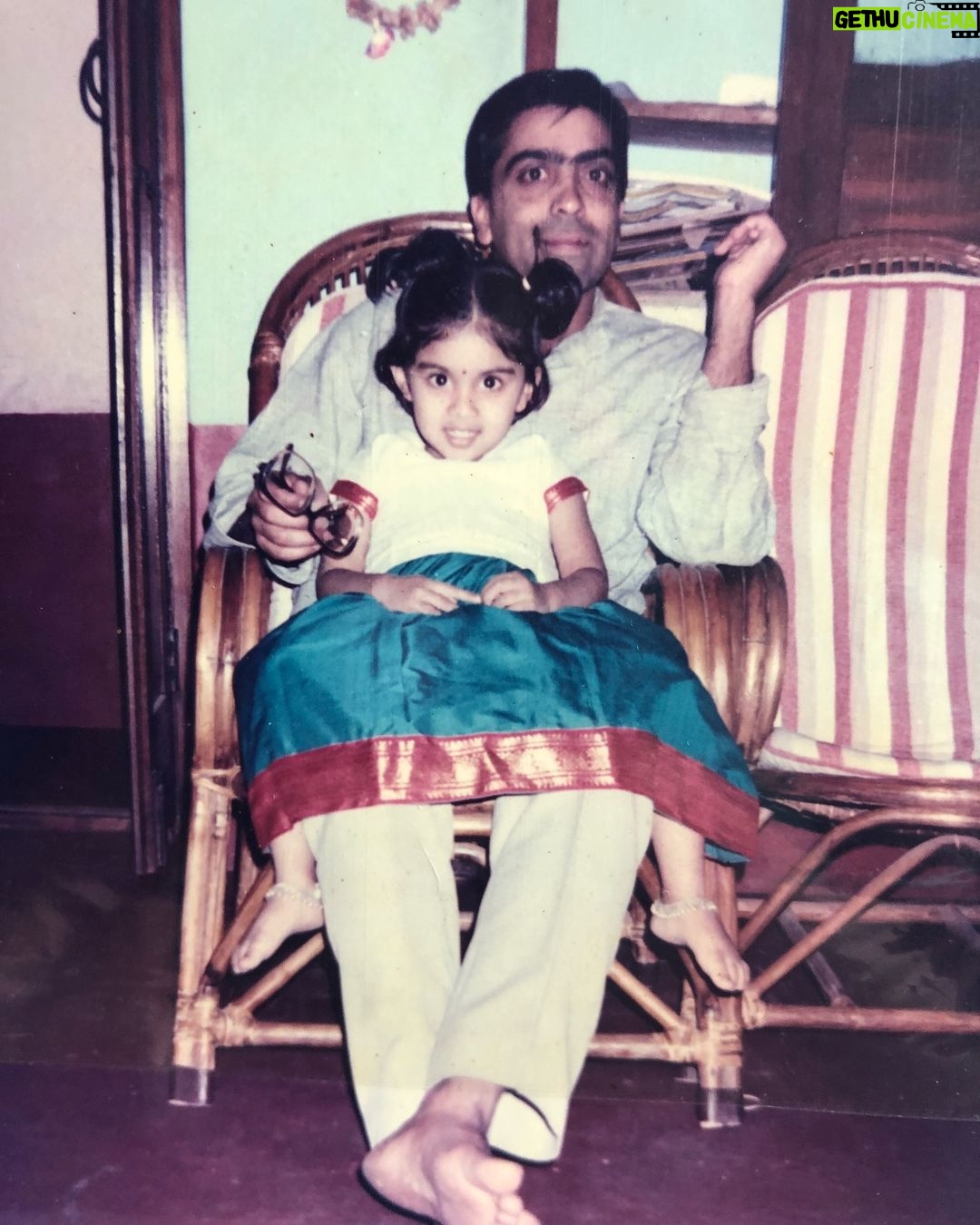 Dhanya Balakrishna Instagram - happy childrenβs day π§π»π§π»π§π» Grateful for a wonderful childhood. π€π§‘π€π§‘π€π§‘π€π§‘π€π§‘