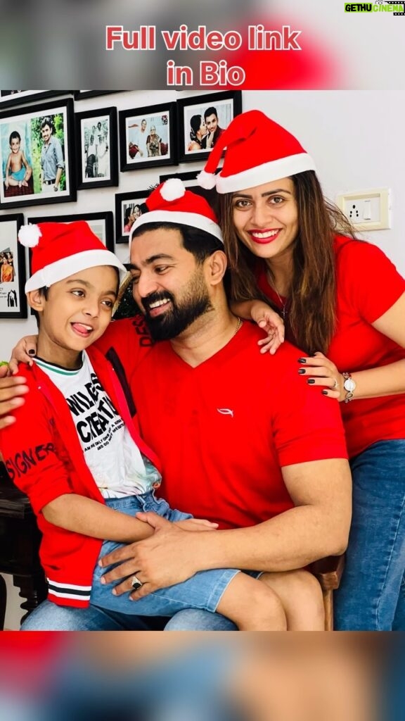 Dhanya Mary Varghese Instagram - Just sharing our small happiness through our you tube channel life with jo d #johnjacob #dhanyamaryvarghese #actors #actorscouple #christmastree #christmas2023