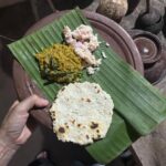 Diana Nicolau Instagram - Não levo souvenirs para ninguém. Levo melhor. Levo especiarias para cozinhar as receitas que fui aprendendo nas diferentes 6 aulas de cozinha que fiz nos 5 países por onde passei, e quando regressar cozinho para os amigos e família. E esse é o meu souvenir. Melhor que um íman para o frigorífico, não? 😉 Amigos, preparem-se que já não falta muito. Só preciso é que no aeroporto não me fiquem com as especiarias. MY TOP 5: 🥘 Nº 1 ➡️ Garlic Curry (Sri Lanka) 🤤 Nº 2 ➡️ Coconut Sambol with Roti (Sri Lanka) 🥥 Nº 3 ➡️ Mango Sticky Rice (Thailand) 🥭 Nº 4 ➡️ Fish Amok (Cambodia) 🐠 Nº 5 ➡️ Veggie Fried Spring Rolls (Vietname) 🥗 🇬🇧 ENG 🇬🇧 I dont buy souvenirs for friends or family, I learned how to cook traditional dishes at the 6 cooking classes I did throughout the 5 countries I’ve been to, and when I’m back home I’ll cook for them. Or you’d rather a fridge magnet? 😏 First pic 📷 Emitsis 🙏