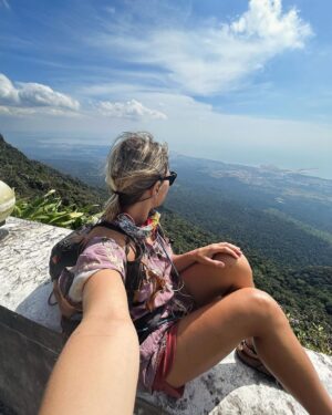 Diana Nicolau Instagram - Selfie dump 🤳 

(Saving the best for last) 😎

#cambodia #backpacker #solotraveller