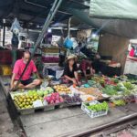 Diana Nicolau Instagram - Bangkok favorites - day 2/3 😷❤️ (ver reel do dia) Best of do dia: Sunny 🫶🏾 PS- 🚨 conteúdo sensível na última foto 😳 #bangkok Bangkok, Thailand