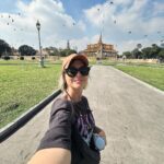 Diana Nicolau Instagram - Selfie dump 🤳 (Saving the best for last) 😎 #cambodia #backpacker #solotraveller Cambodia