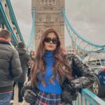 Dimpi Sanghvi Instagram - Being in London to celebrate new years was super exciting but also challenging especially for my hair. It became – dry, damaged, and frizzy because of extreme cold weather. But BBlunt’s Intense Moisture Range came to the rescue & became my hair’s savior in this extreme weather. This range is infused with Jojoba Oil & Vitamin E which nourishes and strengthens hair while imparting shine. It also boosts hair elasticity and promotes growth. @bbluntindia Available on Nykaa, Amazon and flipkart. Use code DIMPI2024 to get 20% off on bblunt.com So say goodbye to dry, damaged hair, and hello to frizz-free, smooth, and shiny locks with BBlunt Intense Moisture Range. London, United Kingdom
