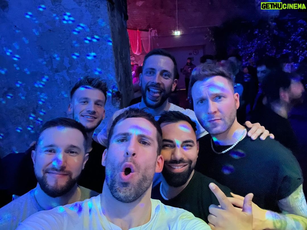 Dino Fetscher Instagram - Berlin photo dump pt 2 🐻♥️