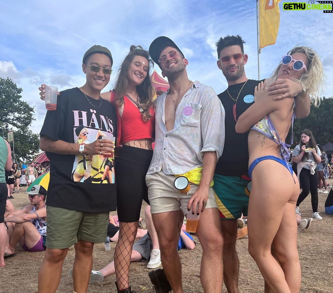 Dino Fetscher Instagram - 🪄 S~H~A~M~B~A~L~A 🔮 Pt 1. So much love ♥️ @shambalafest