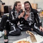 Dino Fetscher Instagram - Couldn’t be happier to finally be living with this very spooky skeleton @chriswilsonvet 🎃🤪 #posers #team