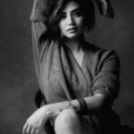 Disha Madan Instagram - Why does January still feel like December? 🙈 #sweaterweather Can’t choose between colour & bw so here’s the whole bunch ✨💚