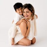 Disha Madan Instagram - Dear 2023, thank you for being wonderful! ✨ Dear 2024, can’t wait to see what’s in store! ♥️ Happy New Year from us to you! 🤗 📸 by the most incredible @mommyshotsbyamrita 💕