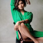Disha Madan Instagram - Why does January still feel like December? 🙈 #sweaterweather Can’t choose between colour & bw so here’s the whole bunch ✨💚