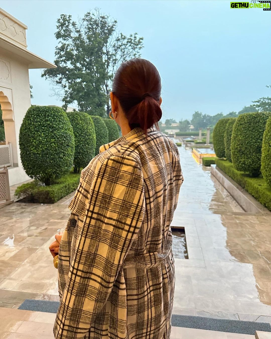 Disha Parmar Instagram - #HisClicks♥️🥰 #NoFilter The Oberoi Sukhvilas