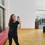 Disha Parmar Instagram - At it.