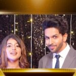 Divya Agarwal Instagram – ITA Awards par chhane wala hai Bollywood ka fever, jo udaa dega aapke hosh!

Dekhiyega zaroor, 
#23rdITAAwards, Aaj shaam 7:30 baje, StarPlus aur Disney+ Hotstar par.

@theitaofficial @karanvirbohra @aashish_bharadwaj22 @aamirdalvi @samridhiishuklaofficial @the__shehzadaaa @saanandverma @divyaagarwal_official @rohan_gandotra 

@colgatein @epsonindia @garnierindia @cadburydairymilksilk @lenovo_india  @vaselineindia @marutisuzukiofficial

#itaawards #ita2023 #itastar31dec