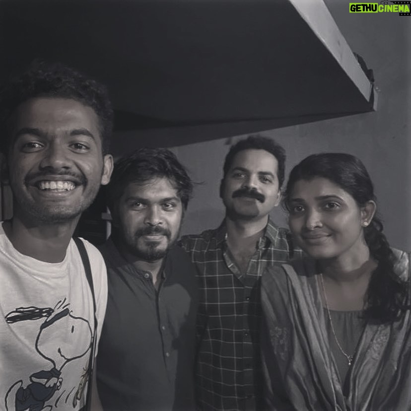 Divya Prabha Instagram - Iam extreamly happy and satisfied working with this very passionate & brilliant film maker /writer @don.palathara ! @vinayforrt you are always super -brilliant- cool co - actor ❤️ MY NEXT IS ‘FAMILY’ @don.palathara @sherincatherine19 @jbadusha @adarsh_palamattam @vipin_vijaya @ramithkunhimangalam @arunjose55 @amshunath @ron_j_davis @paperbarrack @vinayforrt @abhija.official @mathewthomass @nilja_k_baby @jitinputhanchery #donpalatharamovie #family Kambam Medu