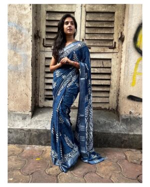 Divyadisha Mohanty Instagram - 🖤🖤
