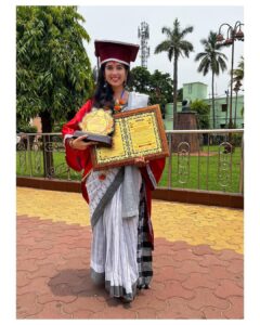 Divyadisha Mohanty Instagram - SCART NABARATNA AWARD 🥇