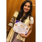 Divyadisha Mohanty Instagram - Honoured to receive the Kalinga Excellence Award 2023 organised by Samaj Vikash Parishad Hill and Sea Foundation…..🙏🏼🙏🏼