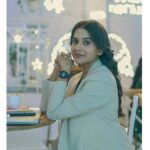 Divyadisha Mohanty Instagram - the more walls I brought down,the safer I became 🖤🖤 - @karunaezara
