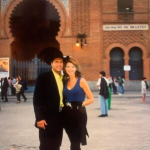 Dixie Carter-Salinas Instagram - A million times over I’d say YES again. I love you so much @sergtrifecta. Happy Anniversary! Please take me on another honeymoon soon!