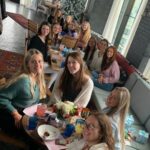 Dixie Carter-Salinas Instagram - Cheers to @virginhotelsnsh and @ivy_manfredi who is a ⭐️ for planning an awesome party to celebrate Reese’s 16th. Thanks @ashleycarter8 for coming in to celebrate. Virgin Hotels Nashville