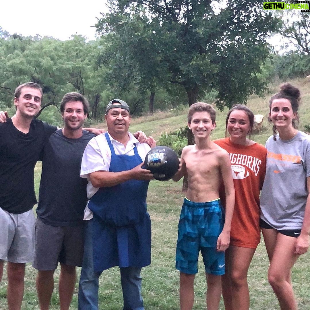 Dixie Carter-Salinas Instagram - What a great day! A Smoked Old Fashioned Bar. Kids (and Chefie) playing volleyball, without a net. My dad playing Al Jolson’s “Anniversary Song” for us to dance to. Beautiful memories. #blessedbeyondmeasure Seymour, Texas