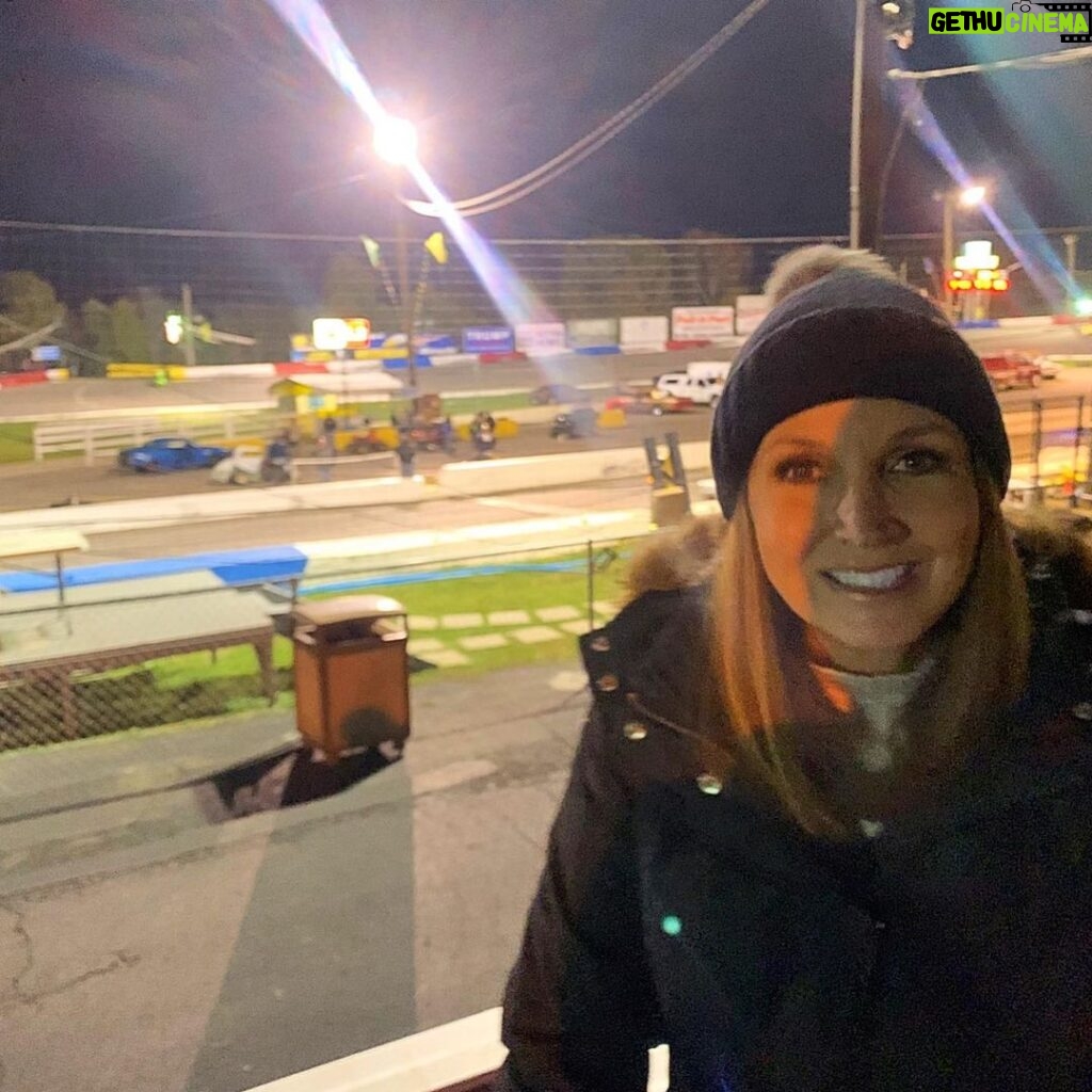 Dixie Carter-Salinas Instagram - Envisioning a teenage Hermie & Elliot Sadler while I’m out watching local racing tonight. So fun. Highland Rim Speedway