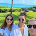 Dixie Carter-Salinas Instagram - Looks like green screen pics. Thanks @fsoceanclub for the perfect lunch with amazing friends. ☀️ Ocean Club, Paradise Island,